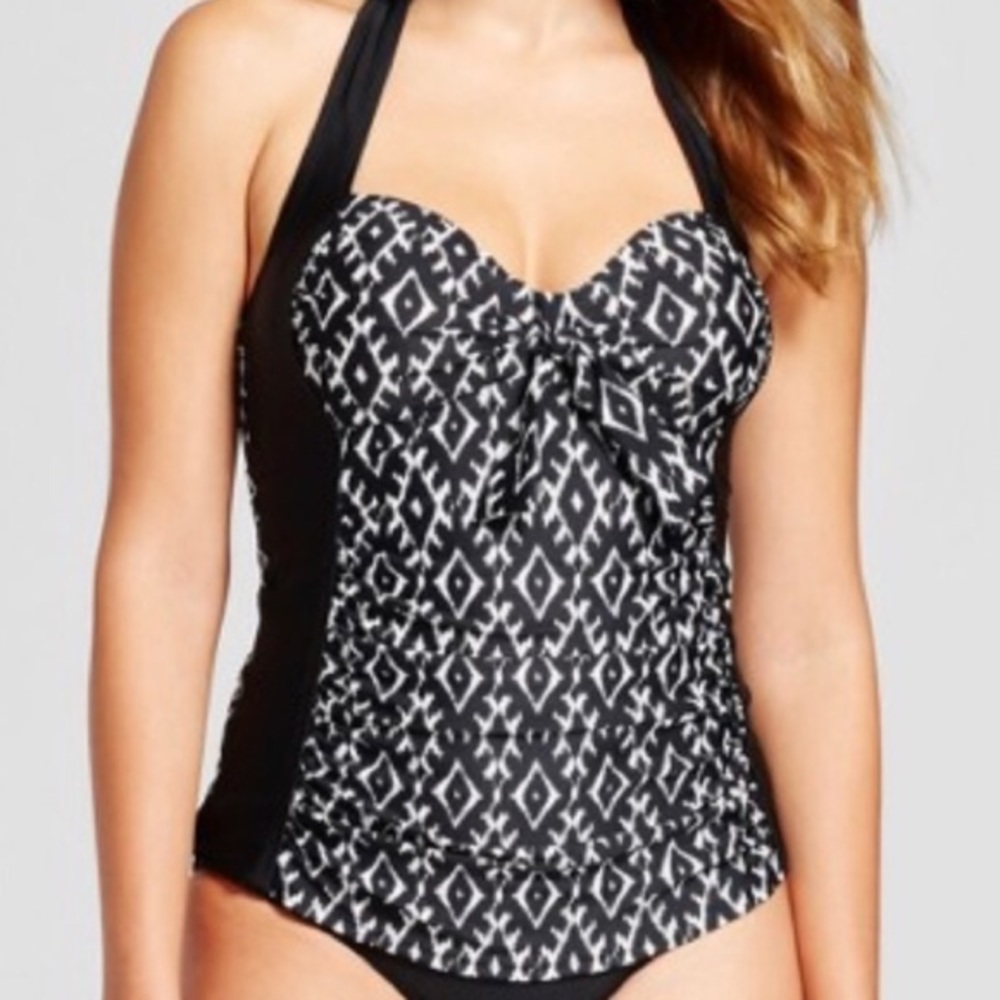 Merona One Piece Bathing Suit 👙